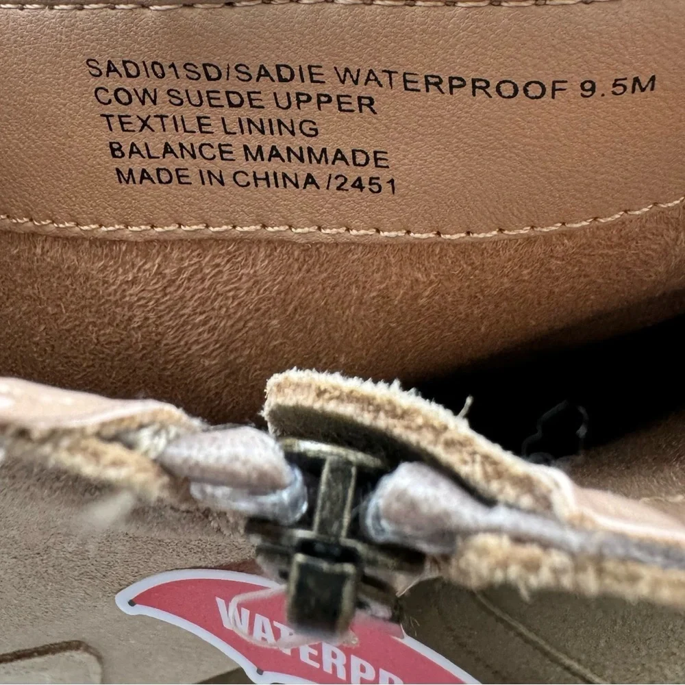 Blondo‎ Women's Sadie Ankle Boot 9.5 Taupe Suede Waterproof